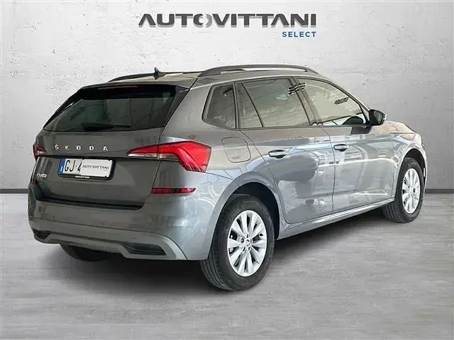 Usata Skoda Kamiq Style 110 CV (80 kW) 2022 Grigio SUV