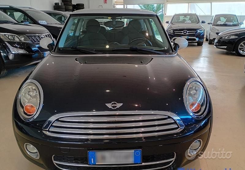 Usata Mini Cooper D 108 CV (79 kW) 2008 Nero Utilitaria