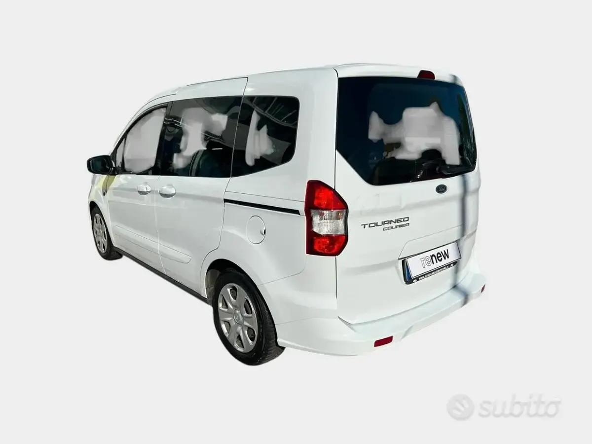 Usata Ford Tourneo Courier S 75 CV (55 kW) 2020 Bianco Monovolume