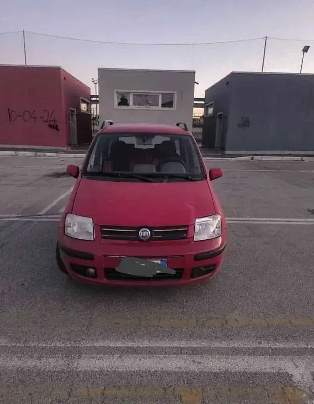 Usata Fiat Panda Active 54 CV (39 kW) 2008 Utilitaria