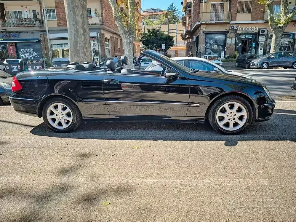 Occasion Mercedes CLK200 163 ch (119 kW) 2005 Noir Cabriolet