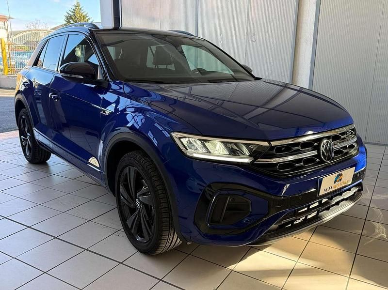 Usata VW T-Roc R-line 150 CV (110 kW) 2024 Blu/azzurro SUV
