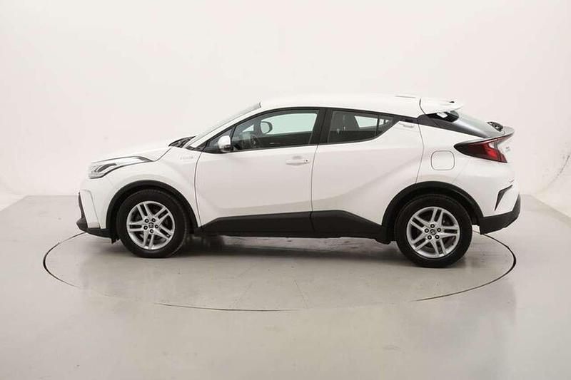Usata Toyota C-HR Business Edition 122 CV (89 kW) 2020 Bianco SUV