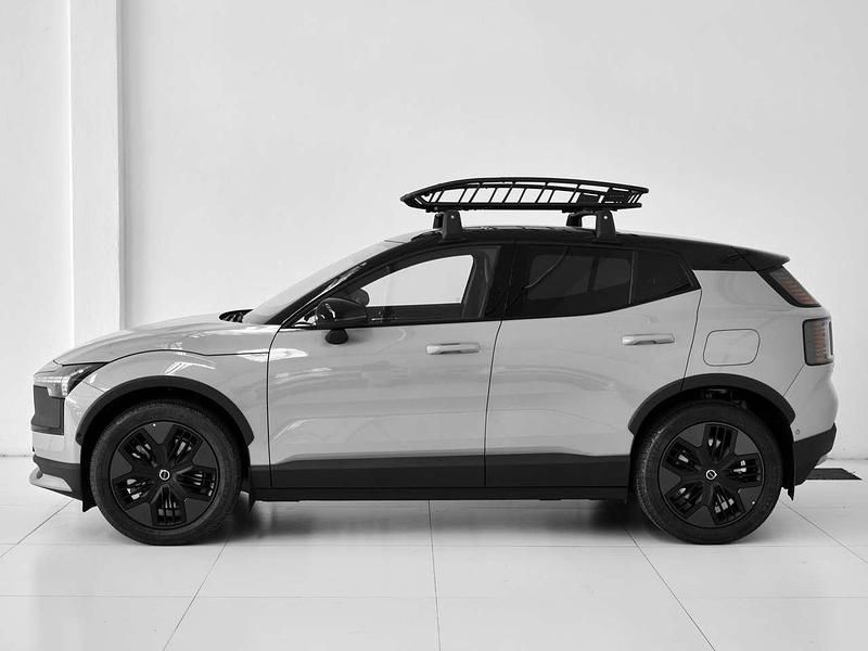 Nuova Volvo EX30 CC Performance 116 kW (158 CV) 2025 Vapuor grey SUV