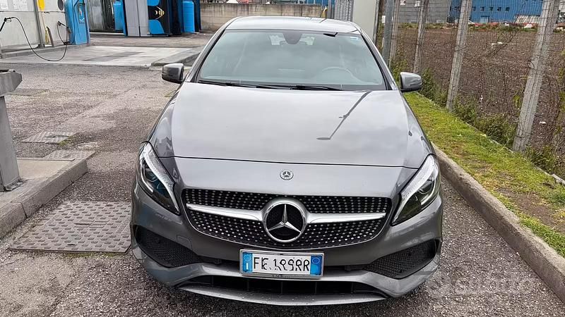 Usata Mercedes A200 136 CV (100 kW) 2017 Berlina