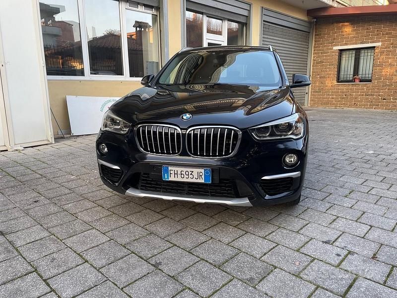 Usata BMW X1 xLine 115 CV (84 kW) 2017 Nero SUV