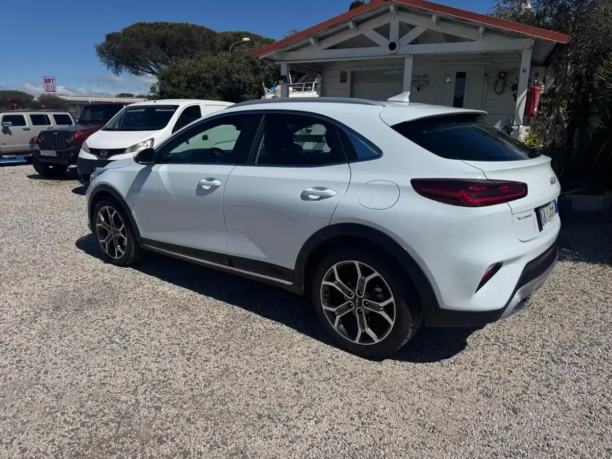 Usata Kia XCeed Style 160 CV (117 kW) 2022 Bianco SUV