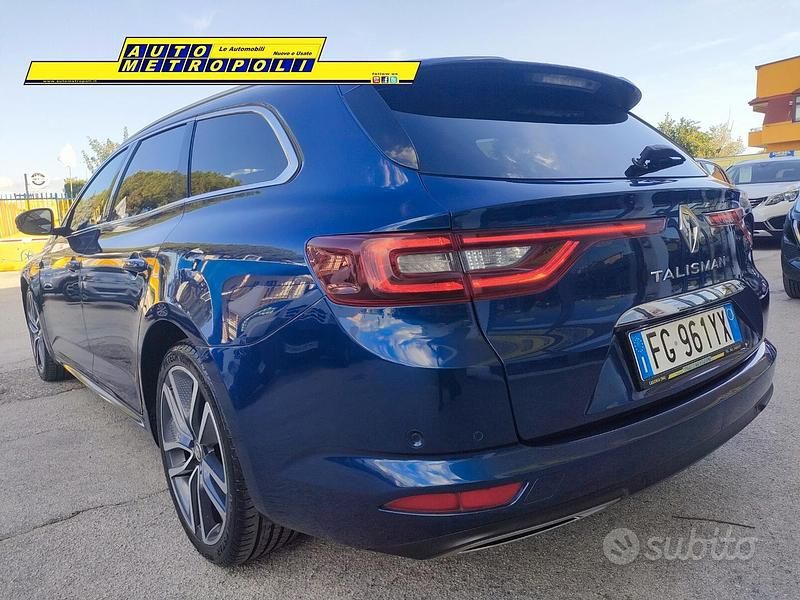 Usata Renault Talisman 130 CV (95 kW) 2017 Blu Station wagon