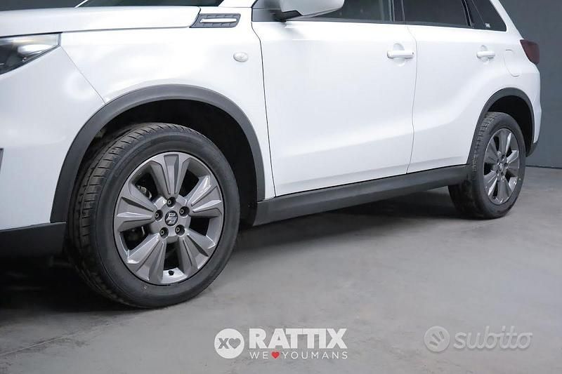 Usata Suzuki Vitara Cool 129 CV (94 kW) 2020 Bianco SUV