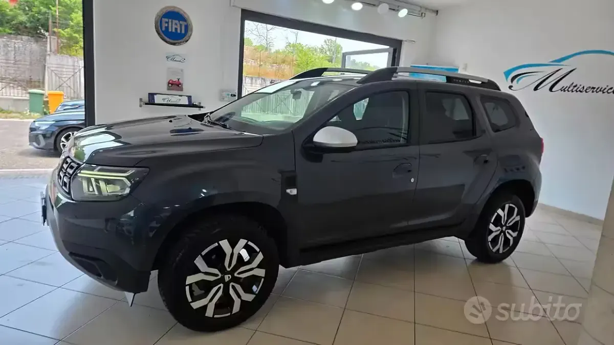 Usata Dacia Duster Prestige 150 CV (110 kW) 2022 Grigio SUV