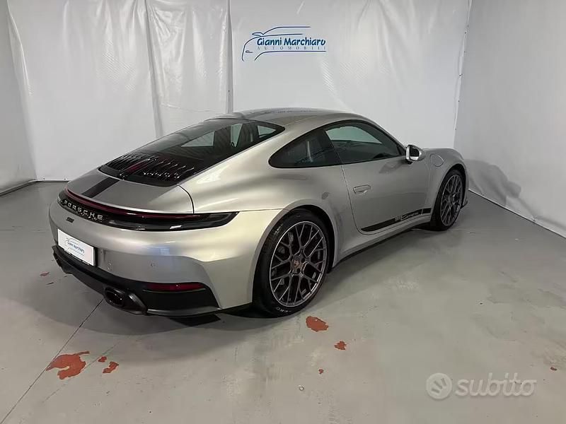 Usata Porsche 911 Carrera Sport 394 CV (289 kW) 2025 Grigio Coupé