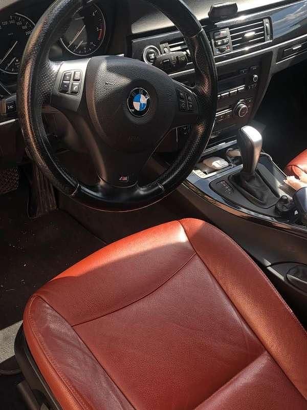 Usata BMW 320 184 CV (135 kW) 2011 Nero Station wagon