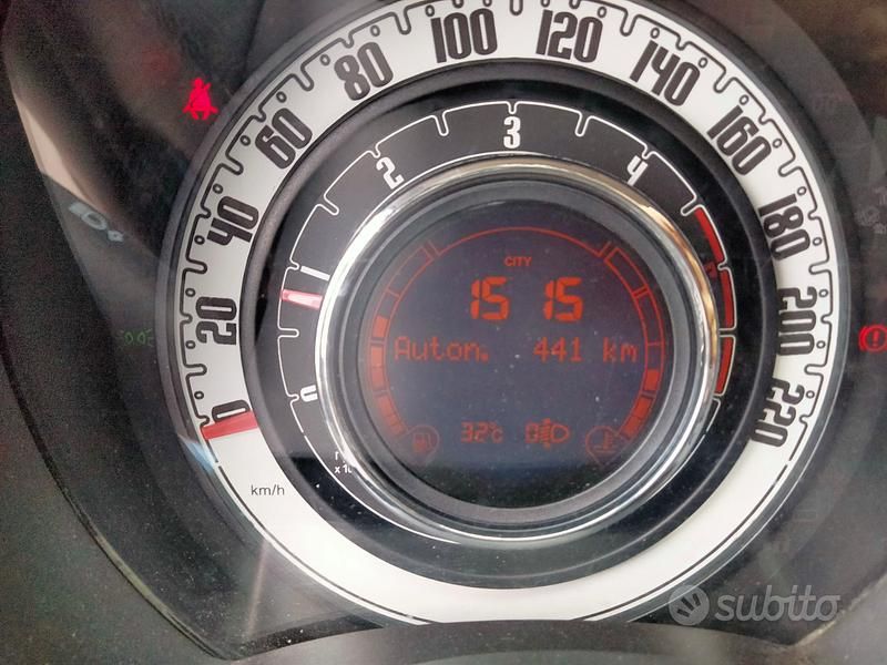 Usata Fiat 500 75 CV (55 kW) 2009 Rosso Utilitaria