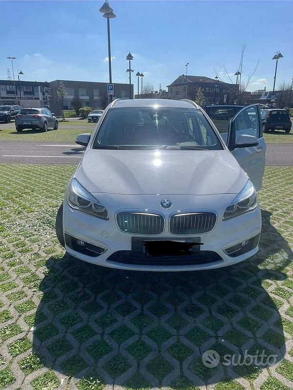 Usata BMW 220 Comfort Edition 197 CV (144 kW) 2015 Bianco Monovolume