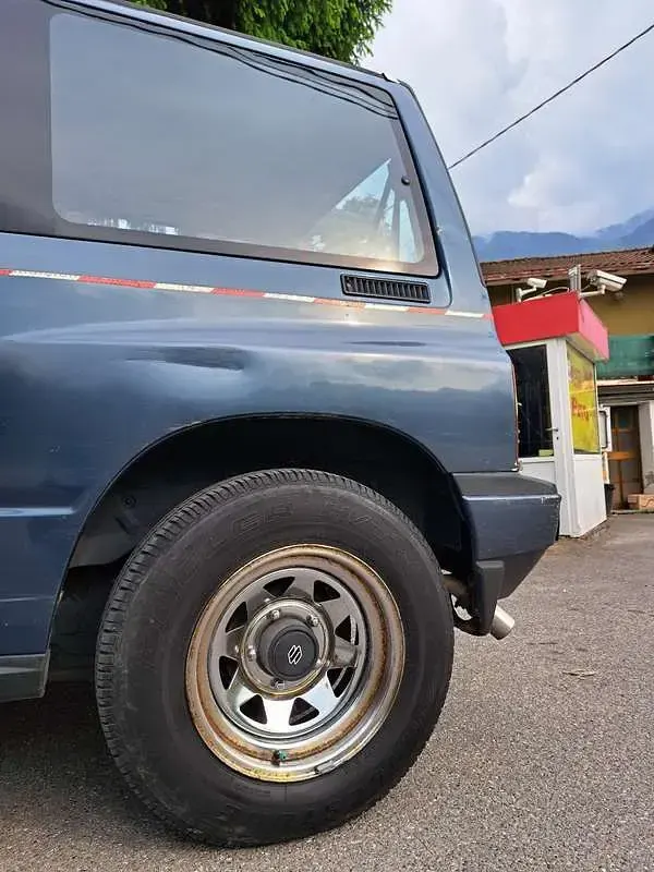 Usata Suzuki Vitara 75 CV (55 kW) 1990 Blu/azzurro SUV