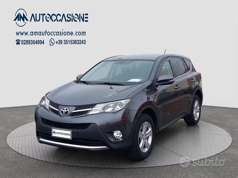 Usata Toyota RAV4 124 CV (91 kW) 2014 Grigio SUV