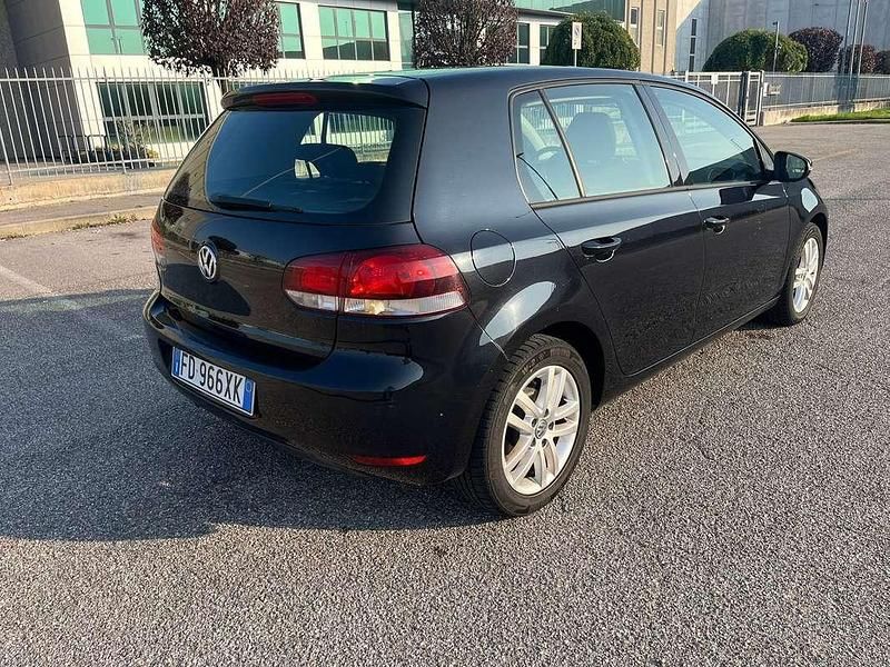 Usata VW Golf VI Highline 105 CV (77 kW) 2011 Nero Utilitaria