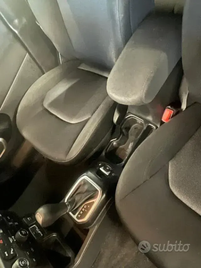Usata Jeep Renegade Longitude 120 CV (88 kW) 2019 Nero SUV