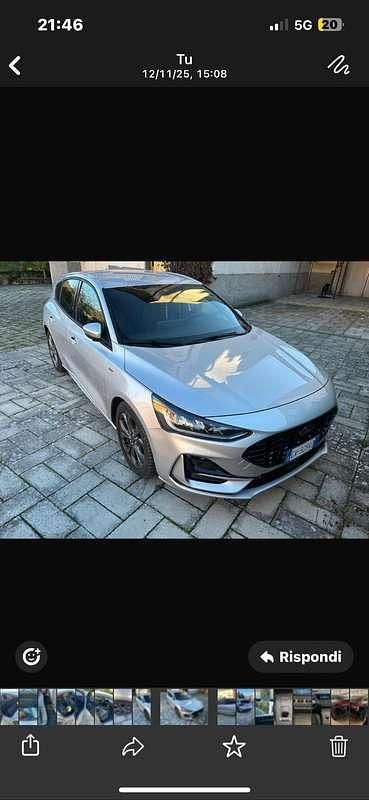 Argento Usata 2024 Ford Focus ST-Line Tre volumi | 25.000 € (Cara) - Immagine 1/4