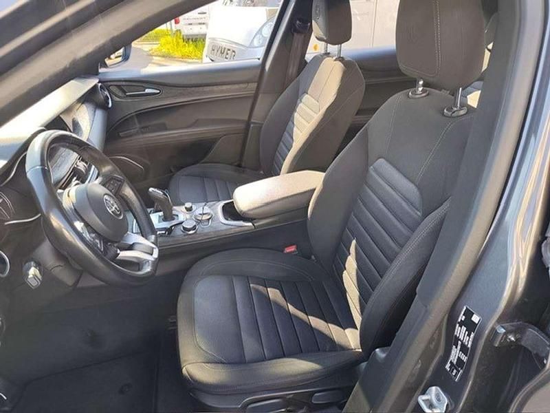 Usata Alfa Romeo Stelvio Business 190 CV (139 kW) 2022 Grigio SUV