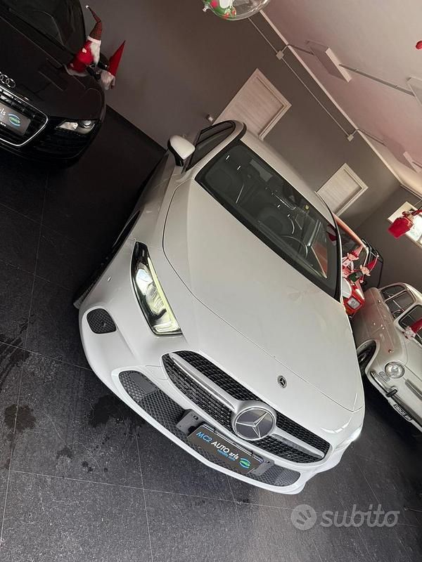 Usata Mercedes A180 Executive 116 CV (85 kW) 2020 Bianco Berlina