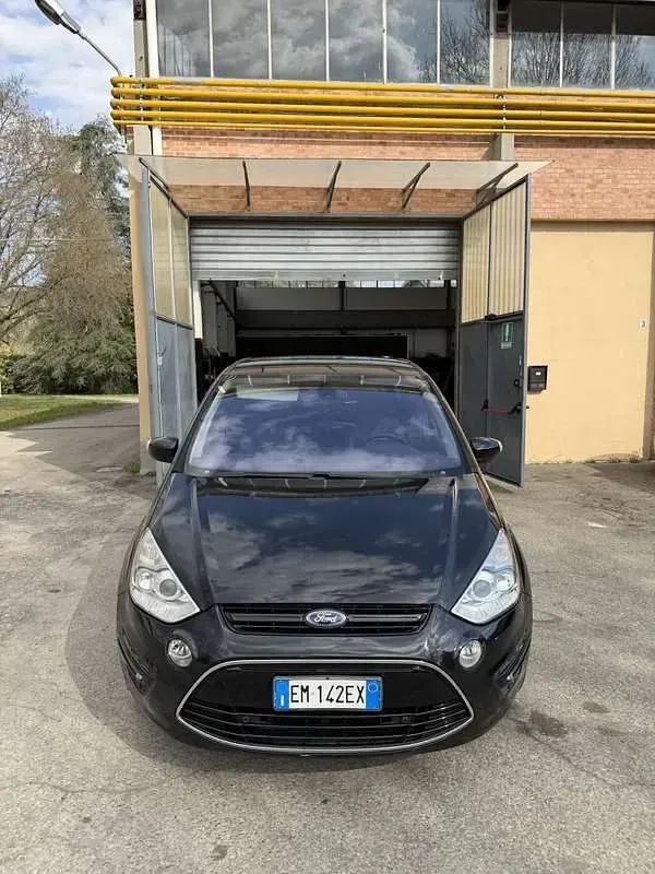 Usata Ford S-MAX Titanium 163 CV (119 kW) 2012 Monovolume