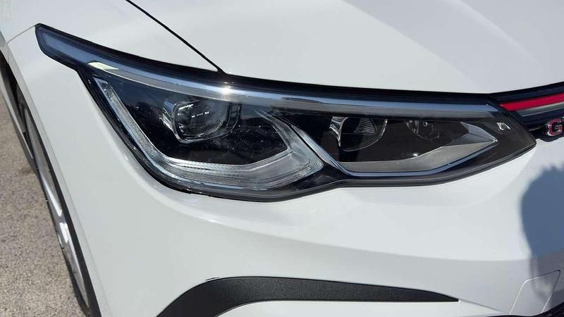 Usata VW Golf VIII GTI 245 CV (180 kW) 2021 Bianco Berlina