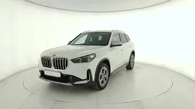 Usata BMW X1 xLine 150 CV (110 kW) 2023 Storm bay metallizzato SUV