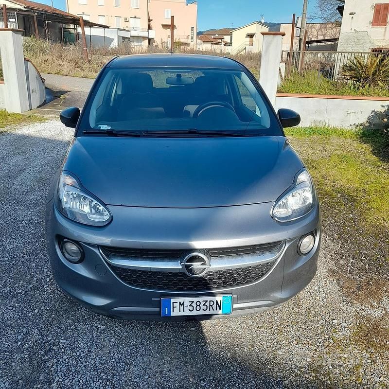 Usata Opel Adam 70 CV (51 kW) 2017 Grigio Utilitaria