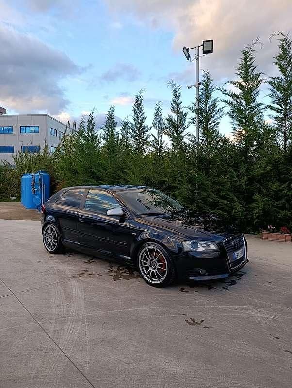 Usata Audi A3 Ambiente 140 CV (102 kW) 2007 Utilitaria