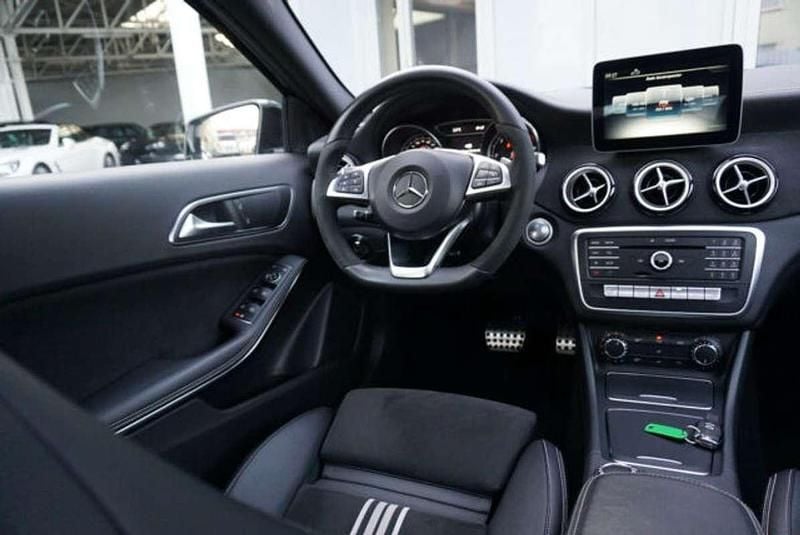 Usata Mercedes A180 Edition 109 CV (80 kW) 2017 Nero Berlina