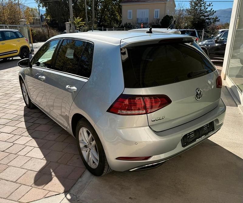 Usata VW Golf VII Executive 115 CV (84 kW) 2019 Argento Berlina