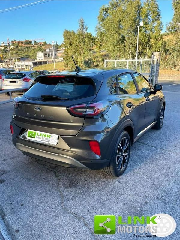 Usata Ford Puma Titanium 120 CV (88 kW) 2021 Grigio SUV