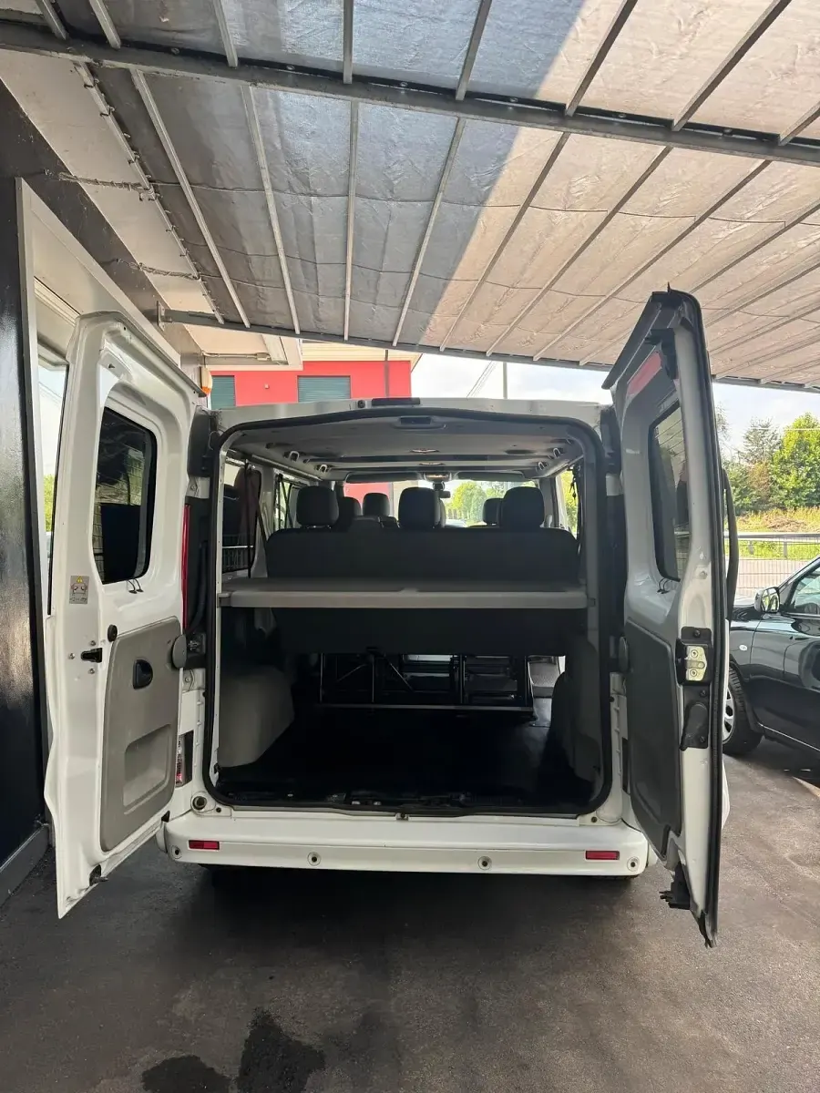 Usata Renault Trafic 114 CV (83 kW) 2014 Bianco Monovolume