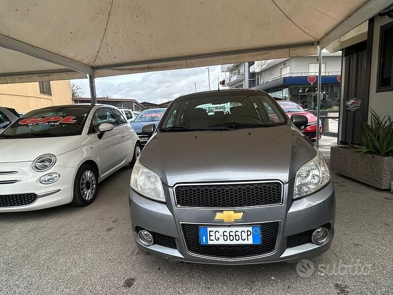 Usata Chevrolet Aveo LT 82 CV (60 kW) 2011 Grigio Berlina