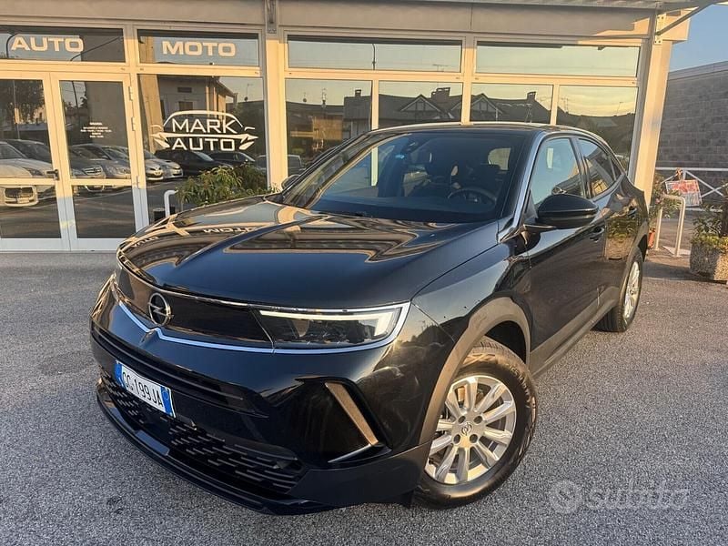 Nero Usata 2021 Opel Mokka Edition SUV | 13.900 € (Buon prezzo) - Immagine 1/4