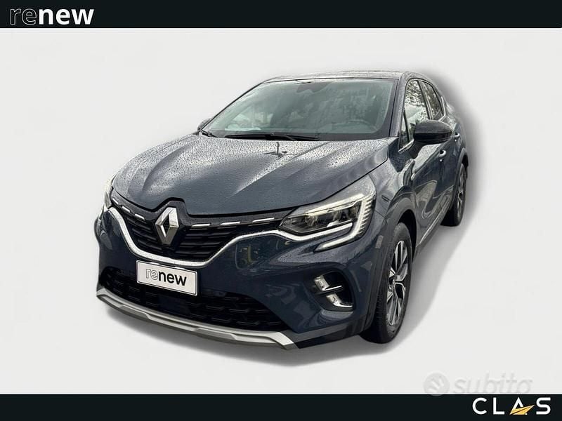 Blu scuro Usata 2023 Renault Captur Techno SUV | 18.800 € (Buon prezzo) - Immagine 1/4