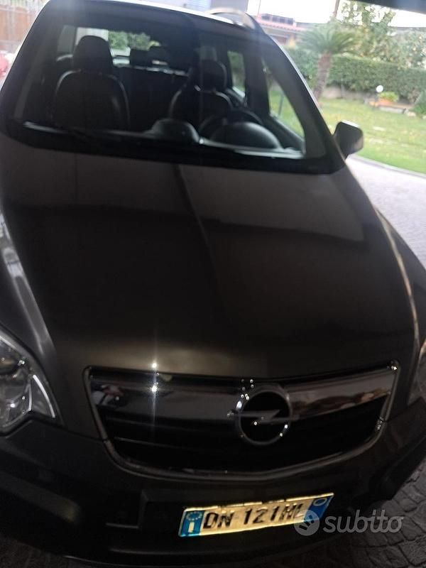 Usata Opel Antara Cosmo 150 CV (110 kW) 2008 Nero SUV