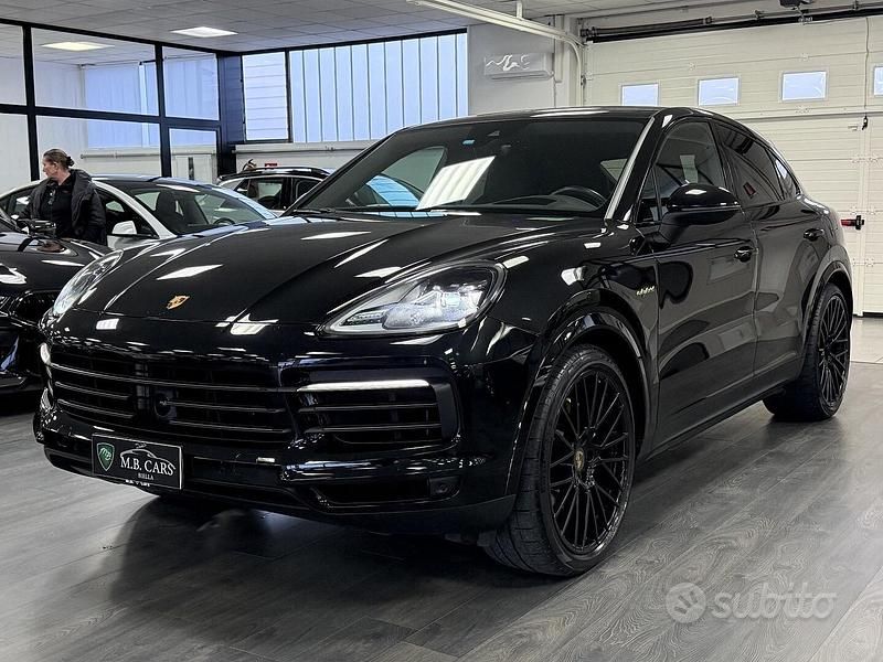 Usata Porsche Cayenne Coupe Platinum Edition 339 CV (249 kW) 2022 Nero Coupé
