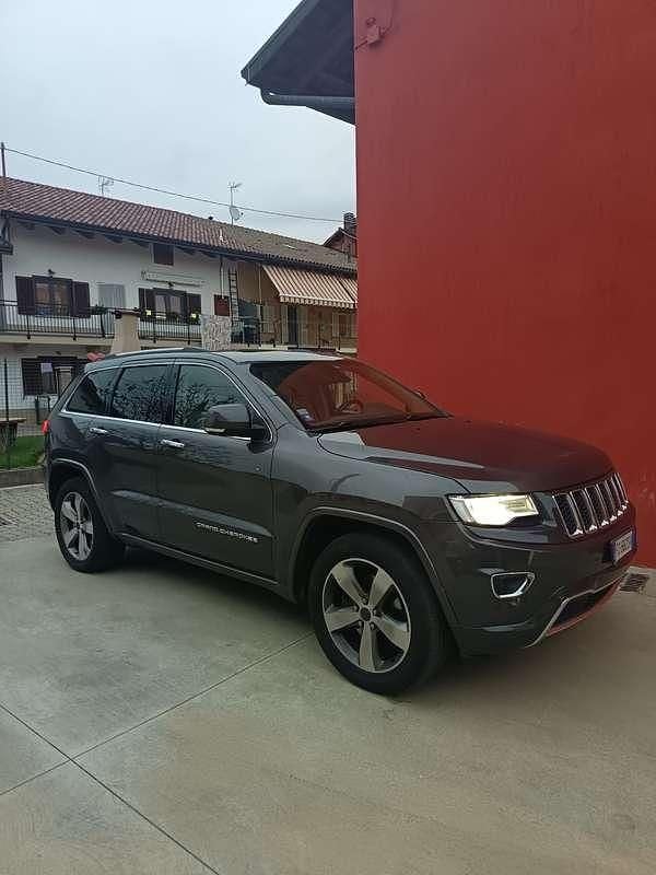 Usata Jeep Grand Cherokee Overland 241 CV (177 kW) 2013 SUV
