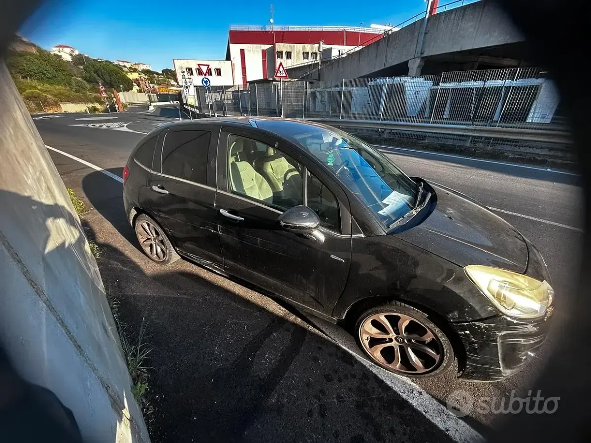 Usata Citroën C3 73 CV (53 kW) 2010 Nero Berlina