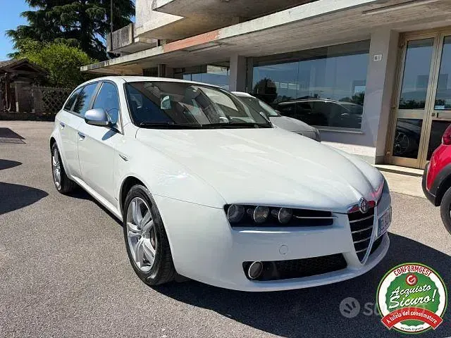 Usata Alfa Romeo 159 Super 170 CV (125 kW) 2012 Bianco Station wagon