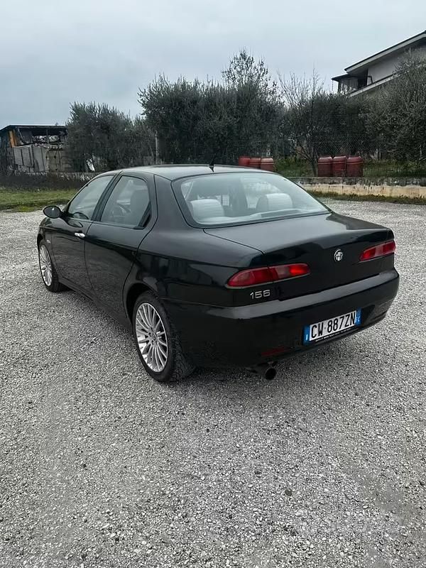 Usata Alfa Romeo 156 140 CV (102 kW) 2004 Nero Berlina