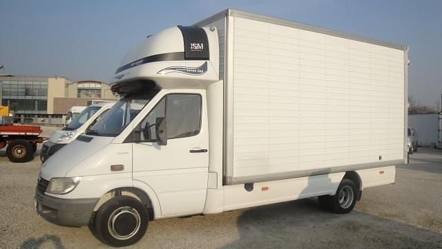 Usata Mercedes Sprinter 156 CV (114 kW) 2003 Bianco pastello Furgone