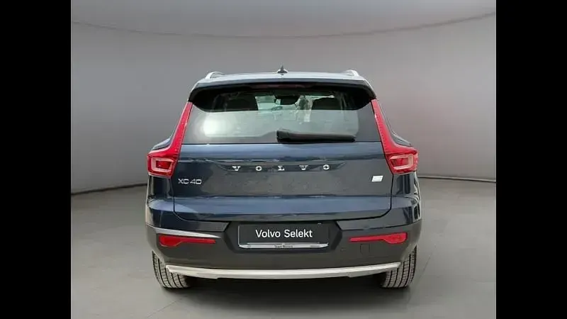 Usata Volvo XC40 Inscription 192 CV (141 kW) 2022 Blu SUV