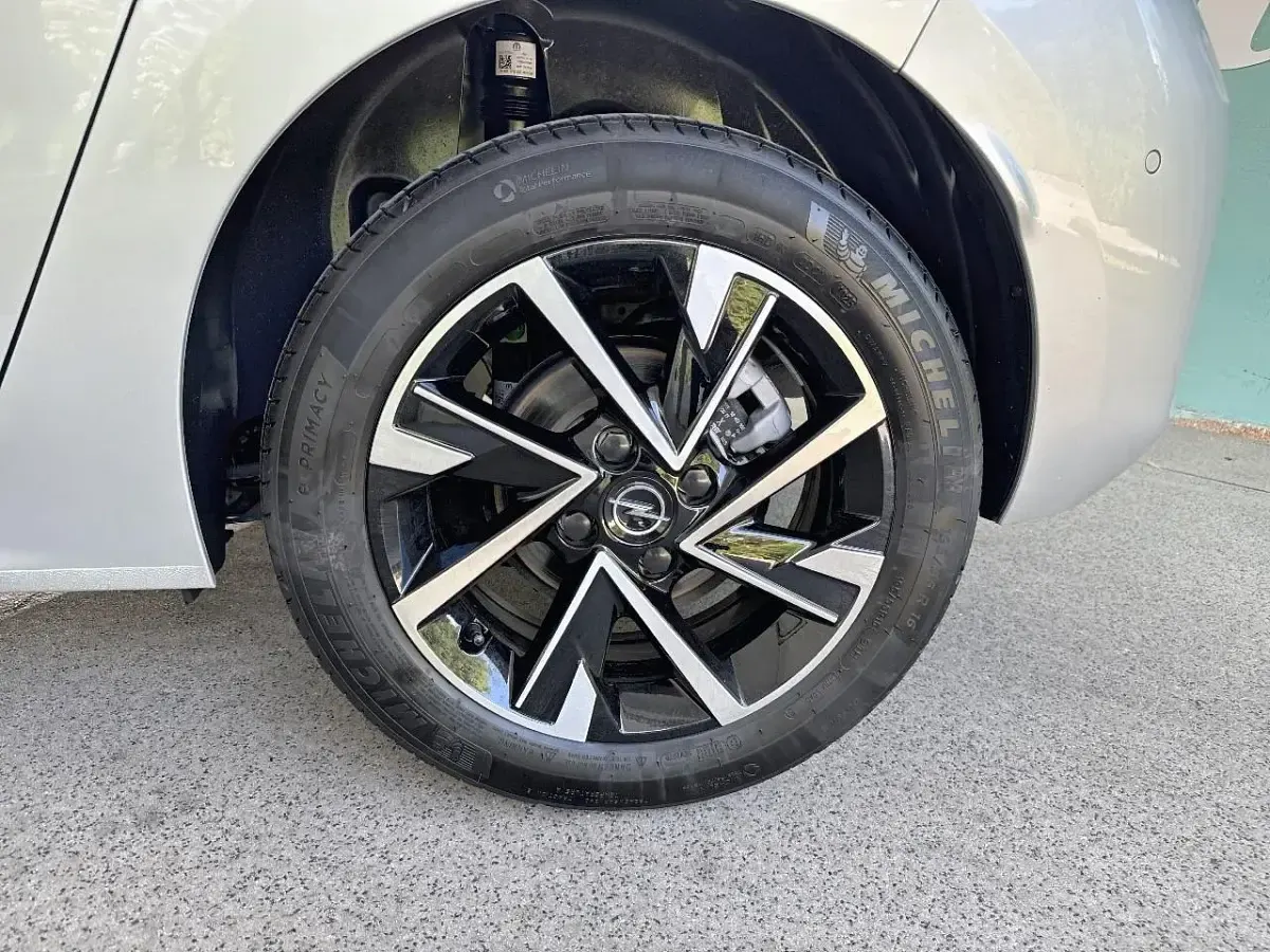 Usata Opel Corsa 110 CV (80 kW) 2025 Bianco Utilitaria