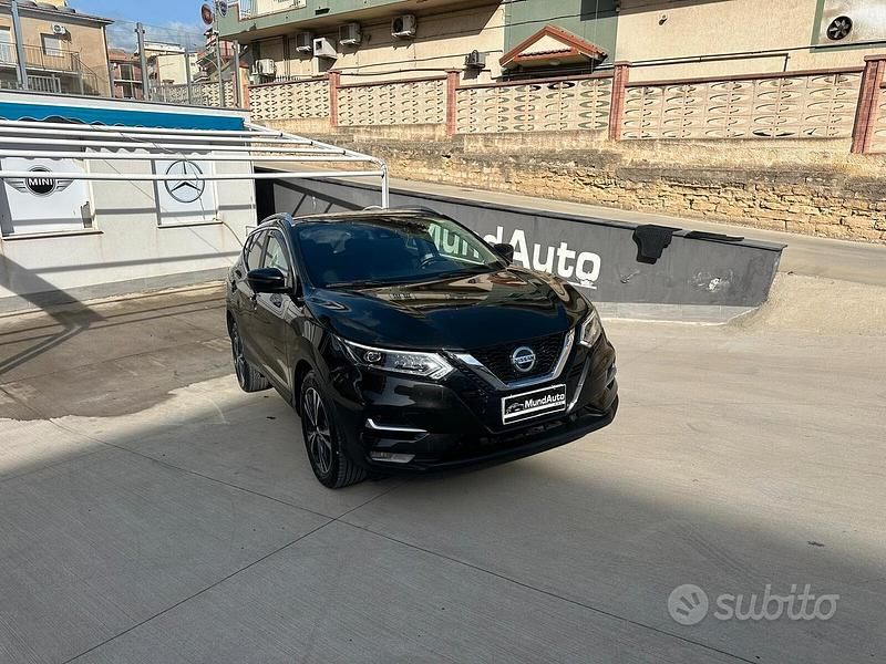 Usata Nissan Qashqai Tekna+ 116 CV (85 kW) 2020 Nero SUV