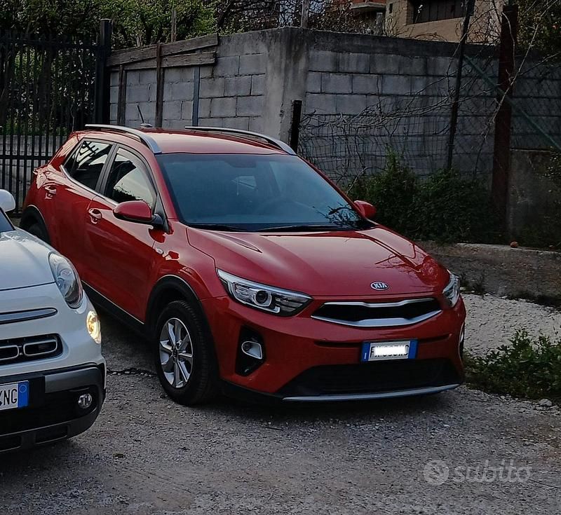 Usata Kia Stonic 2019 Rosso SUV