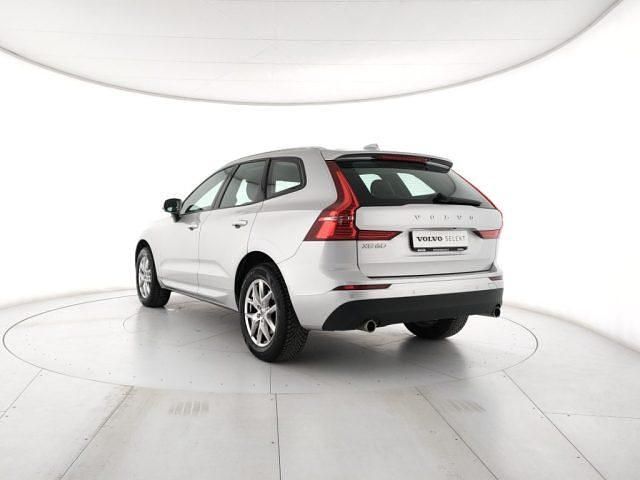 Usata Volvo XC60 Business Edition 197 CV (144 kW) 2019 Argento SUV