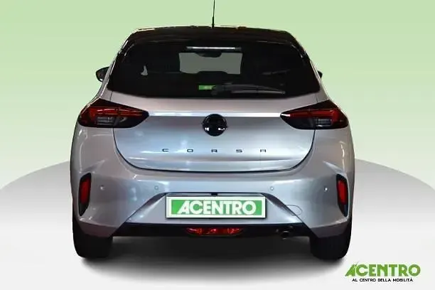 Usata Opel Corsa 101 CV (74 kW) 2025 Bianco Utilitaria